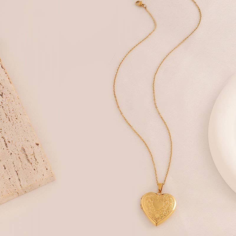 18K DIPPED STAINLESS STEEL TARNISH FREE LOCKET