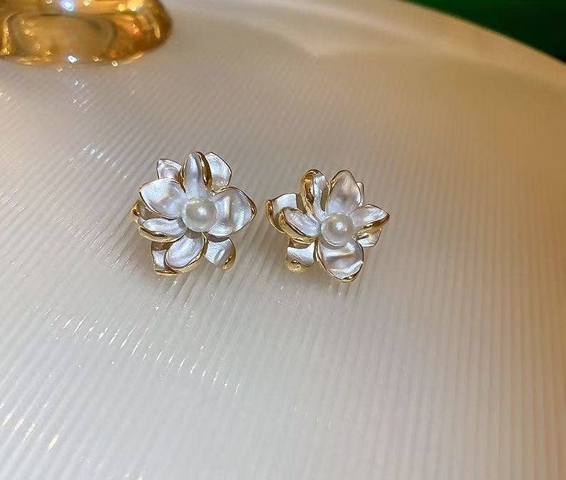 Southern Magnolia Earrings