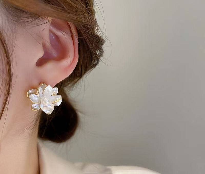 Southern Magnolia Earrings