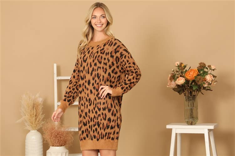 Long Sleeve Leopard Knitted Dress