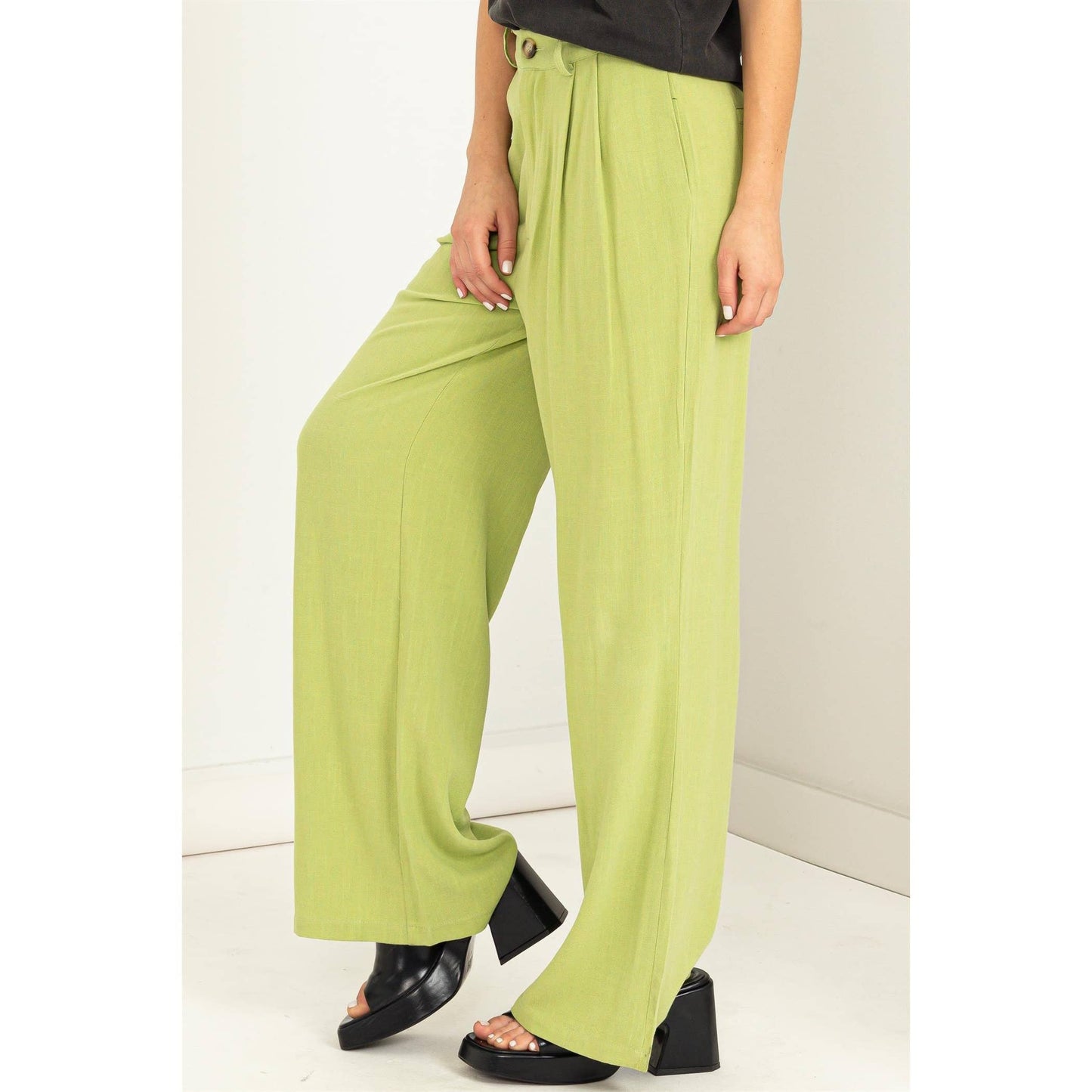 RELAX FIT HIGH WAISTED TROUSERS