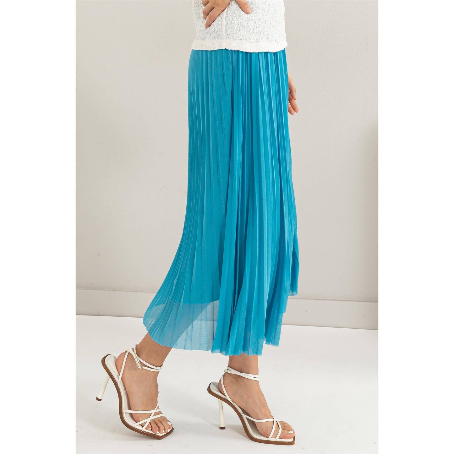 Pleated High-Waist Mesh Skirt