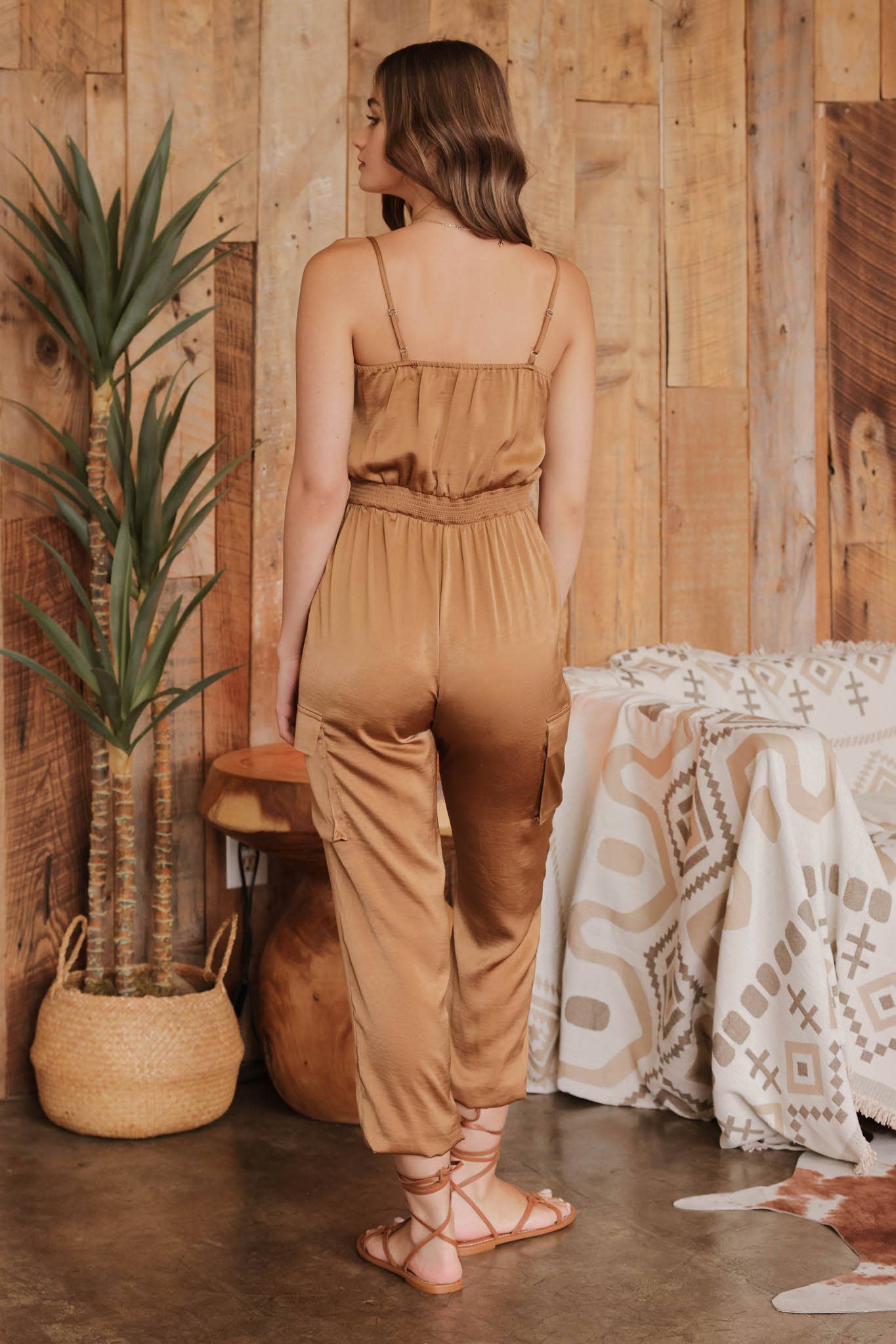 TAN SLEEVELESS CARGO JUMPSUIT