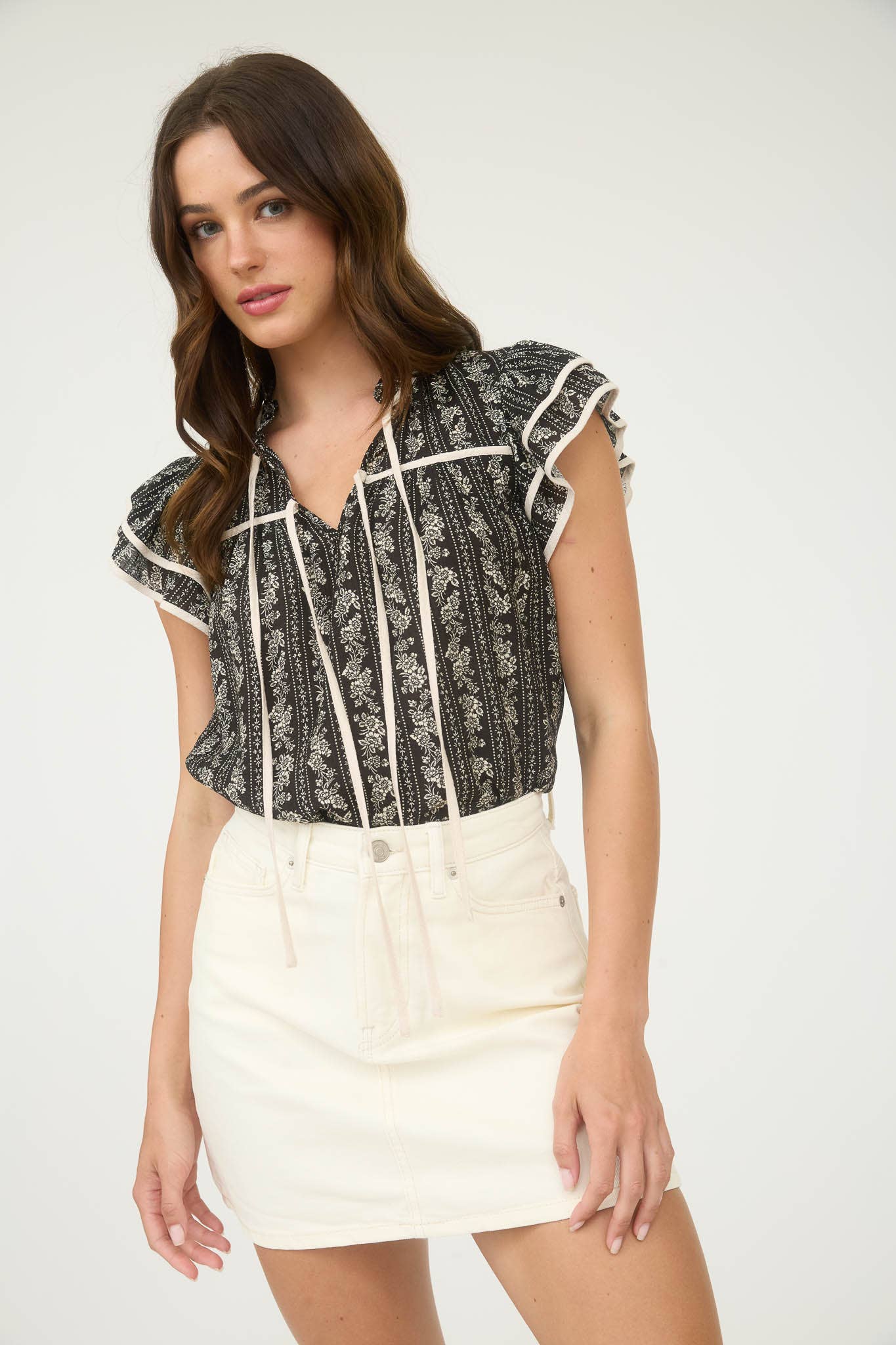 PLUS STRIPE FLORAL PATTERN TIE FRONT RUFFLE TOP