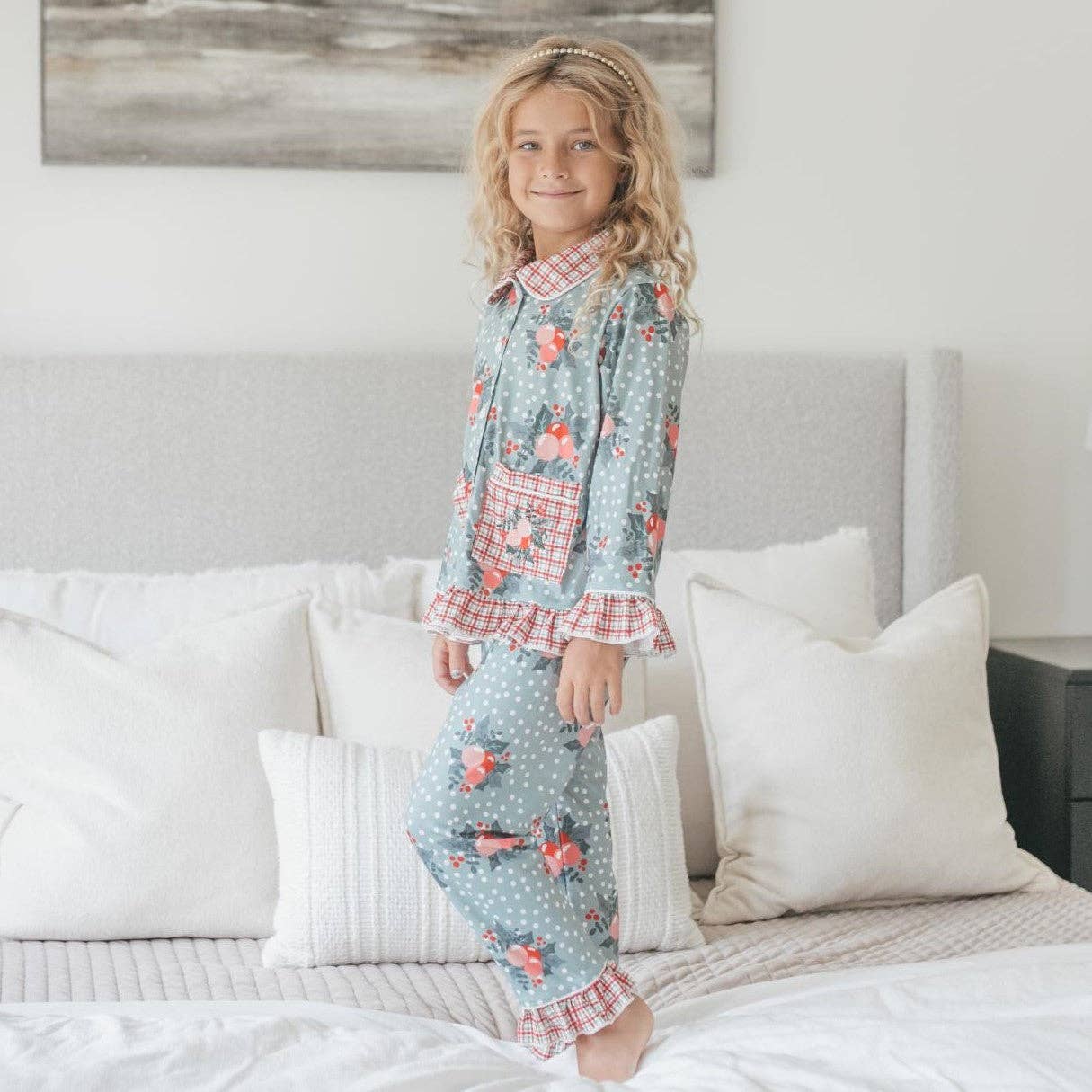 Kids Holly Berry Christmas Lounge Set