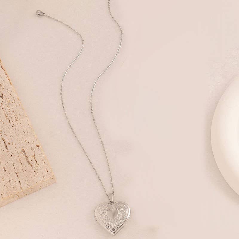 18K DIPPED STAINLESS STEEL TARNISH FREE LOCKET