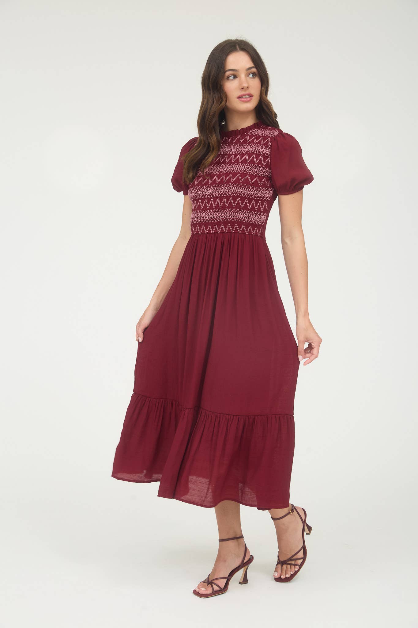 CONTRAST SMOCKED DETAIL PUFF SLEEVE MIDI DRESS