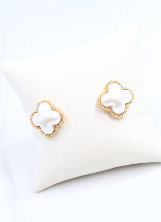 Massey Clover Stud Earring Pearl: Default