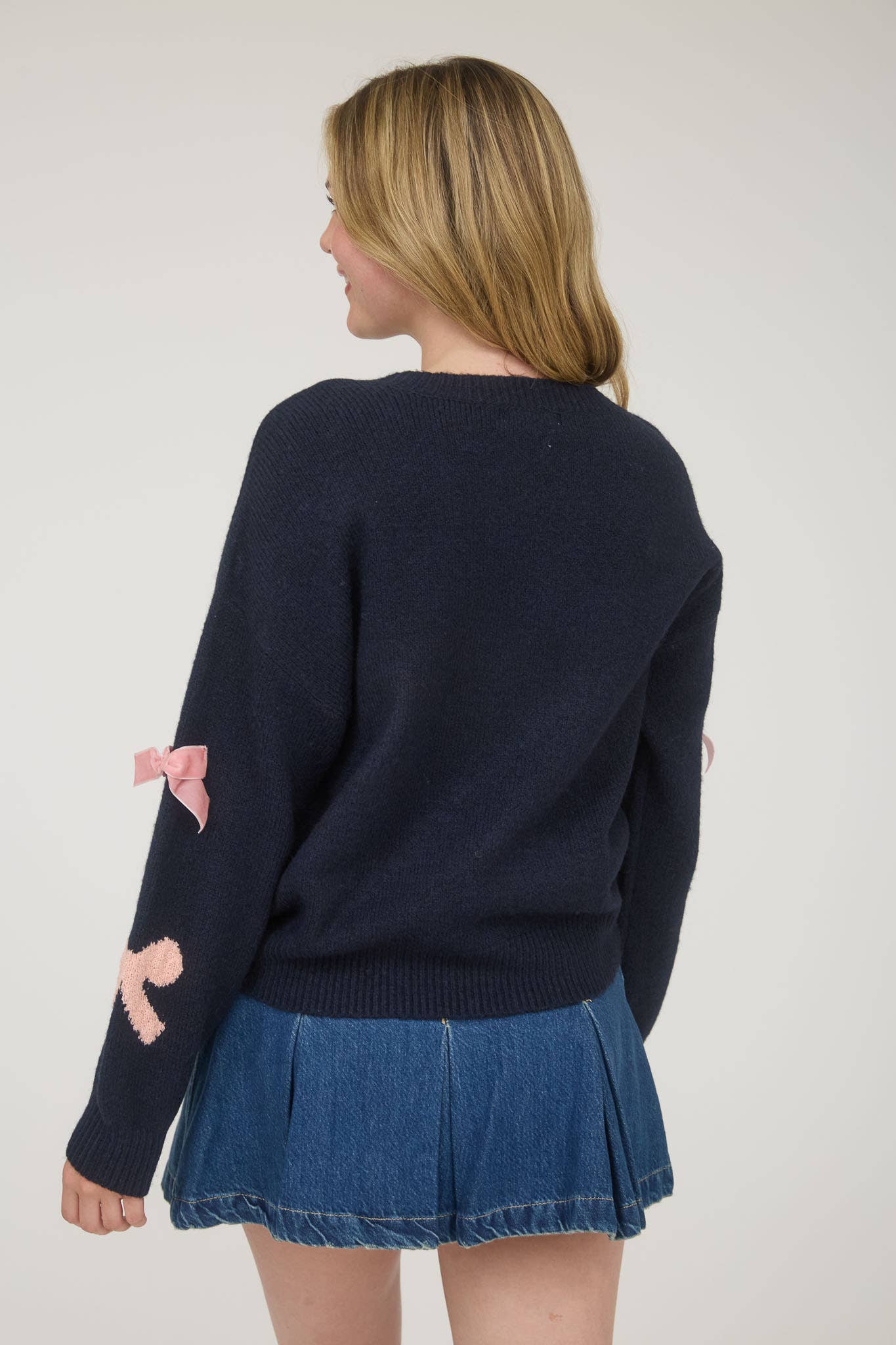 BOW PATTERN LONG SLEEVE KNIT SWEATER ~ NAVY