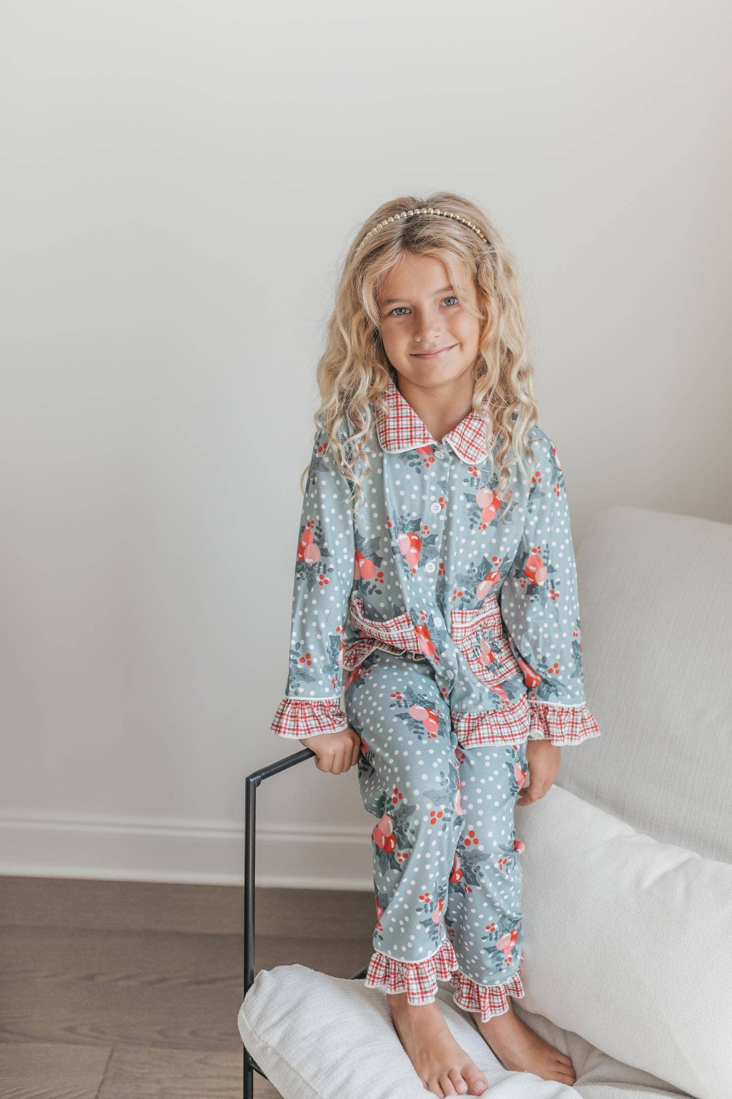 Kids Holly Berry Christmas Lounge Set