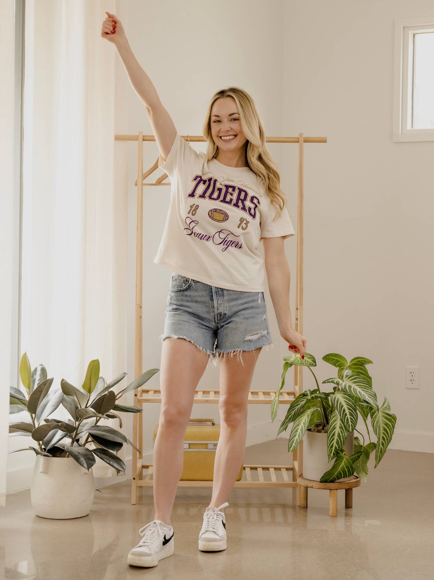 LSU Tigers Wave Arch Vintage White Ellie Perfect Tee