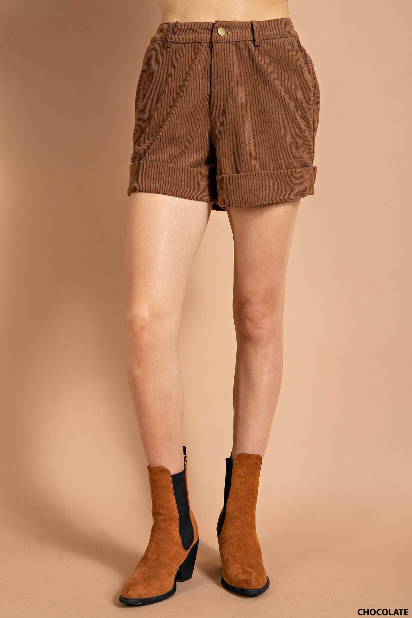 CHOCOLATE CORDUROY CUFF SHORTS