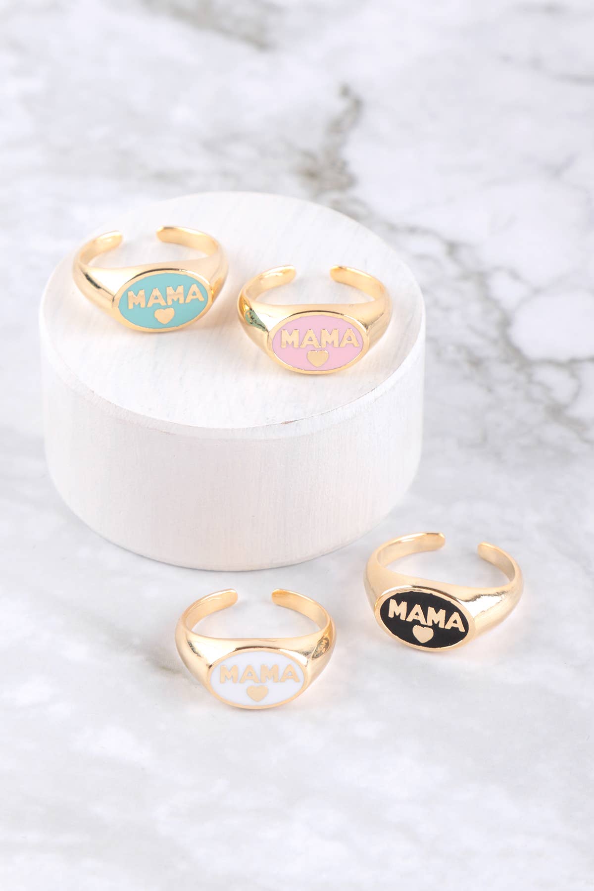 “MAMA" W/COLOR SIGNET OPEN RING