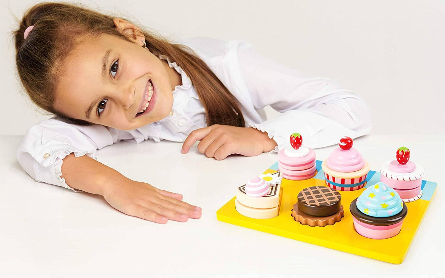 Small Foot Cupcakes and Cakes Playset