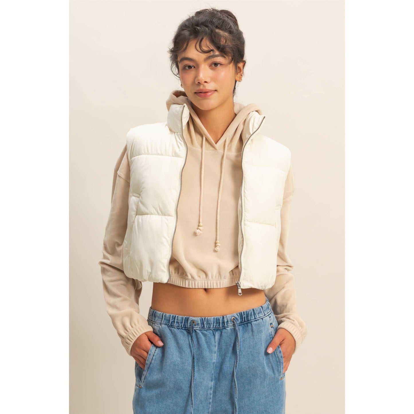 Cropped Puffer Vest ~ Cream