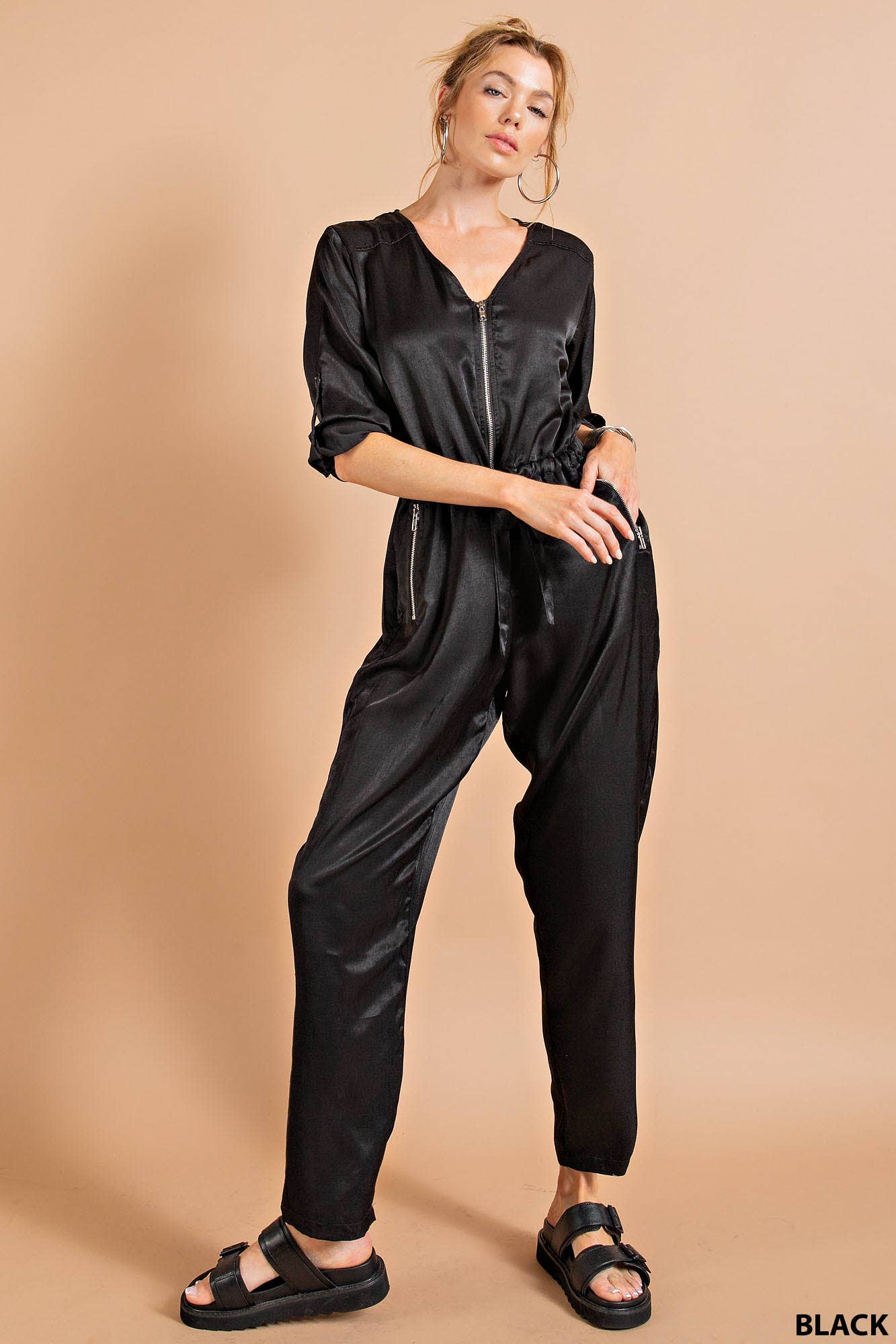 SATIN V NECK FRONT ZIPPER JUMPSUIT