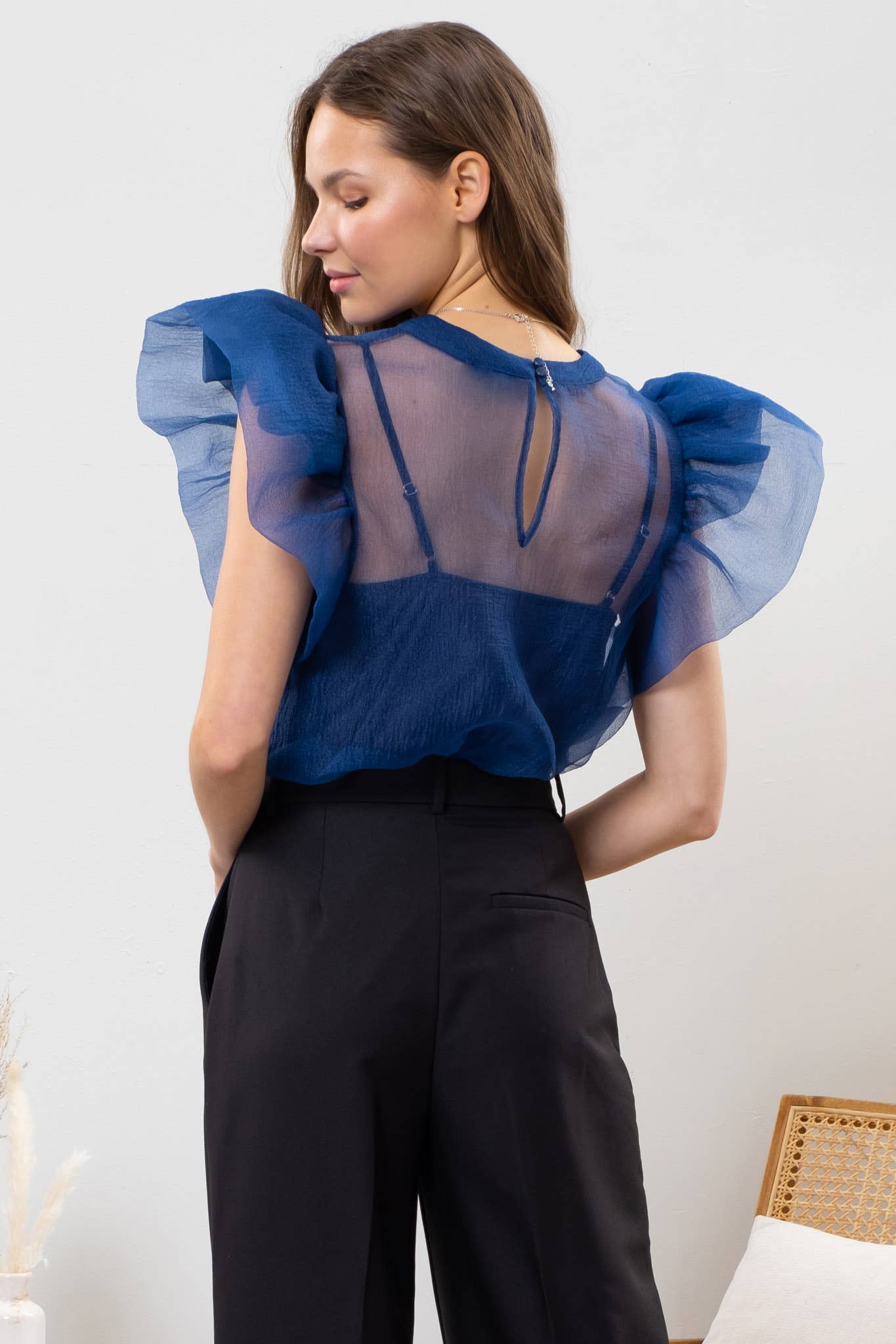 OVERSIZED RUFFLE ORGANZA TOP