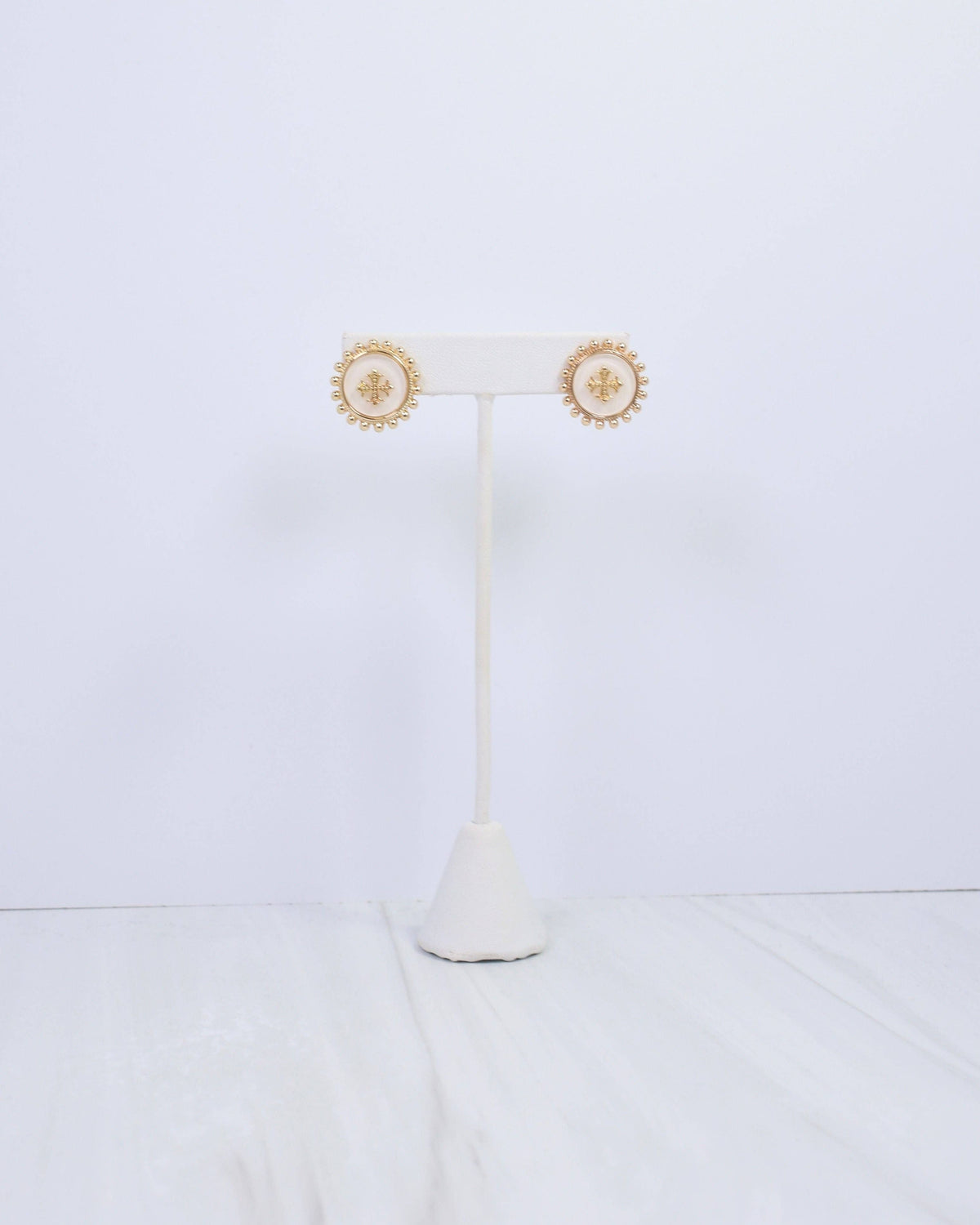 Kempsey Coin Stud Earring White: Default