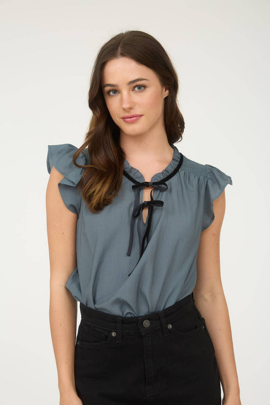 CONTRAST FRONT TIE DETAIL SHORT SLEEVE BLOUSE