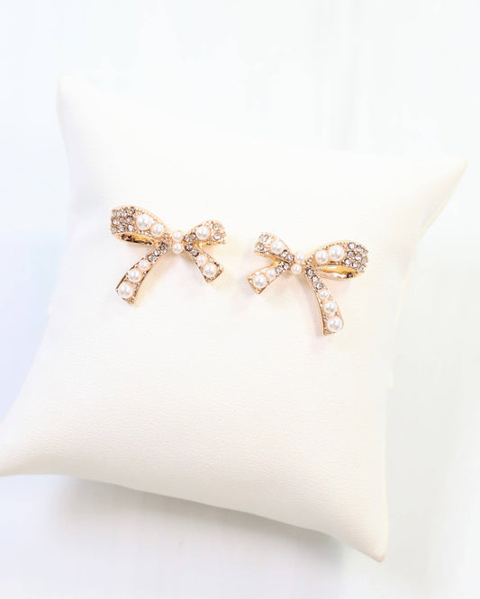 Pasadena Pearl Bow Stud Gold: Default