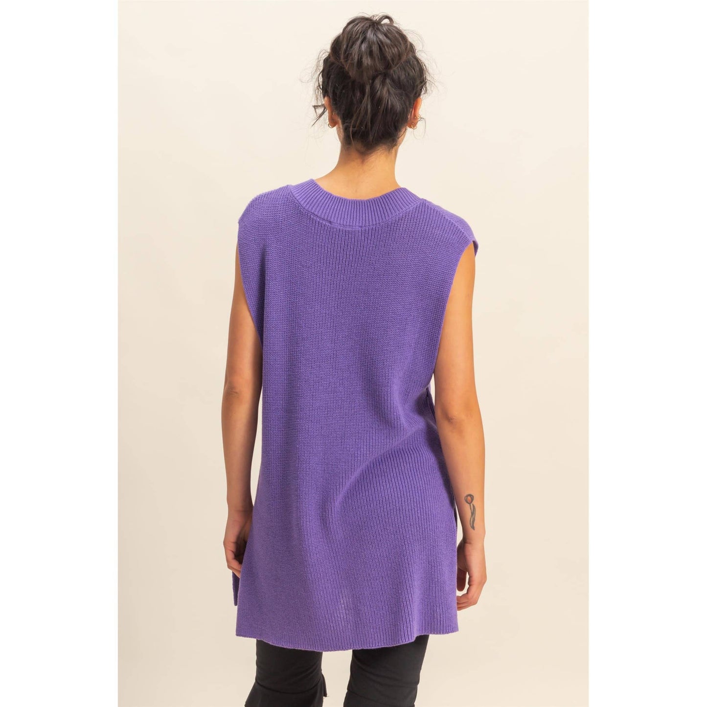 V-Neck Knitted Sweatervest ~ Wisteria