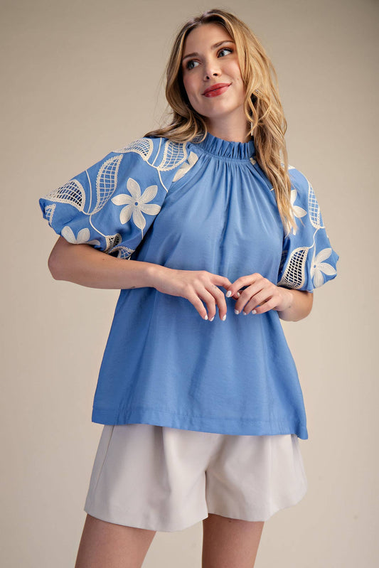 Ruffle Neck Bubble Sleeve Blouse