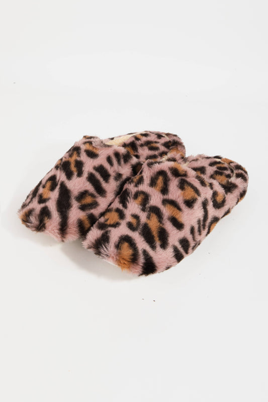Pink Leopard Pattern Fuzzy Slippers ~ Size 7/8