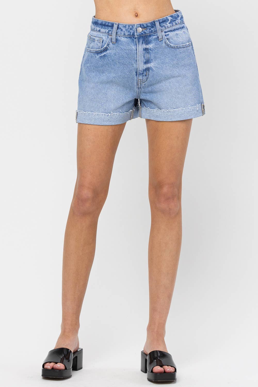 High Rise Cuffed Mom Shorts Light Denim