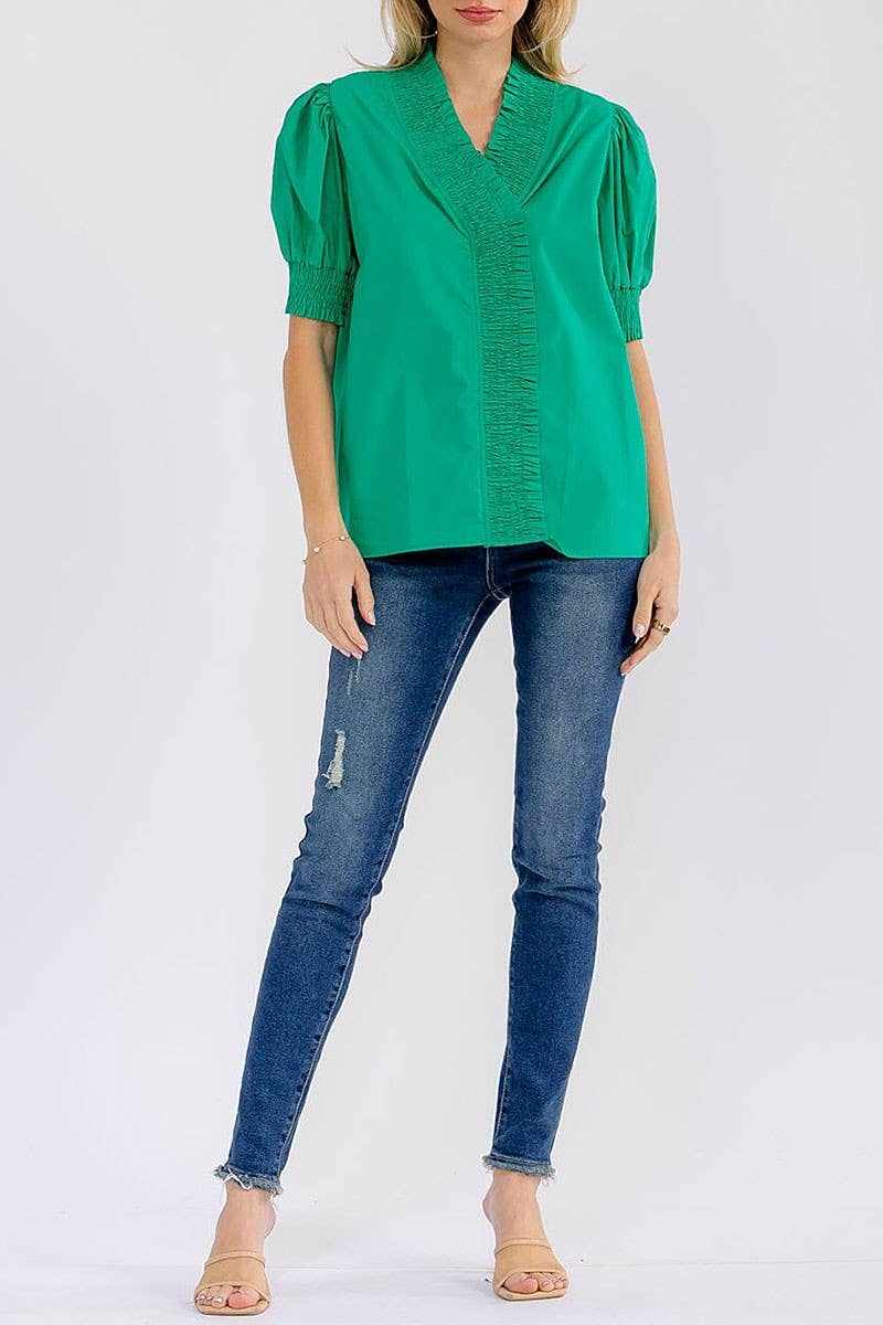 SHORT PUFF SLEEVE V-NECK RUFFLE BLOUSE