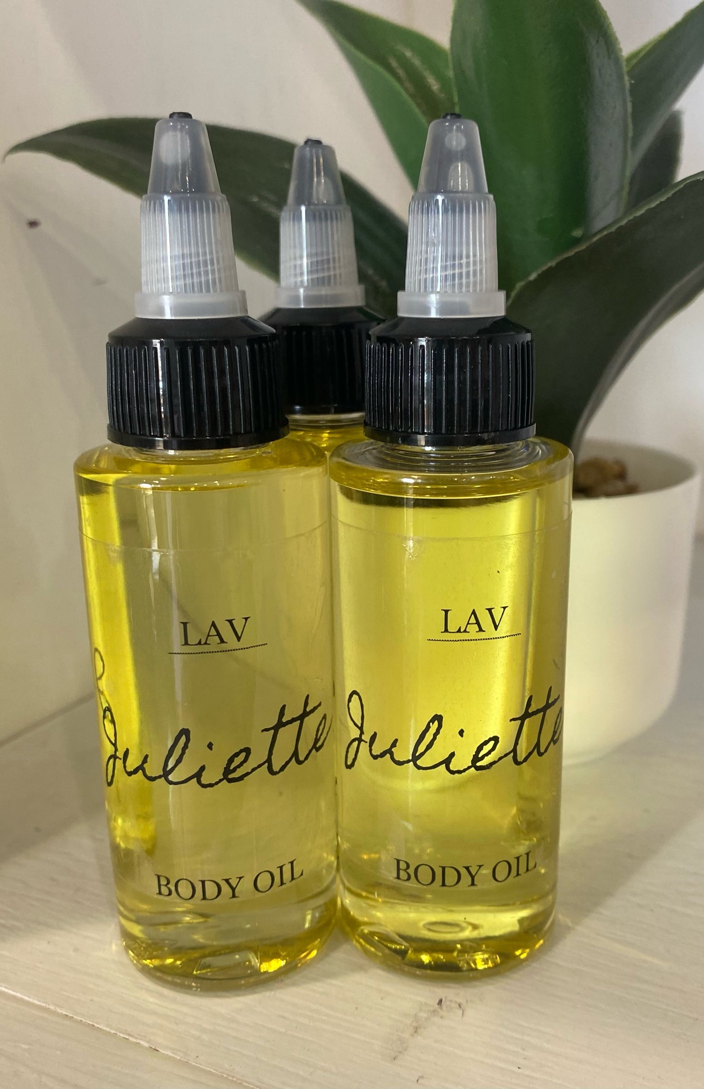 LAV 2oz. Body Oil