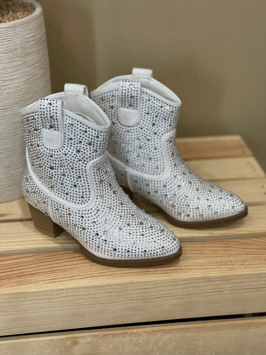 Girls River Stud White Boots