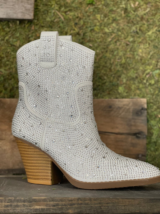 River Studded Boots ~ Adults